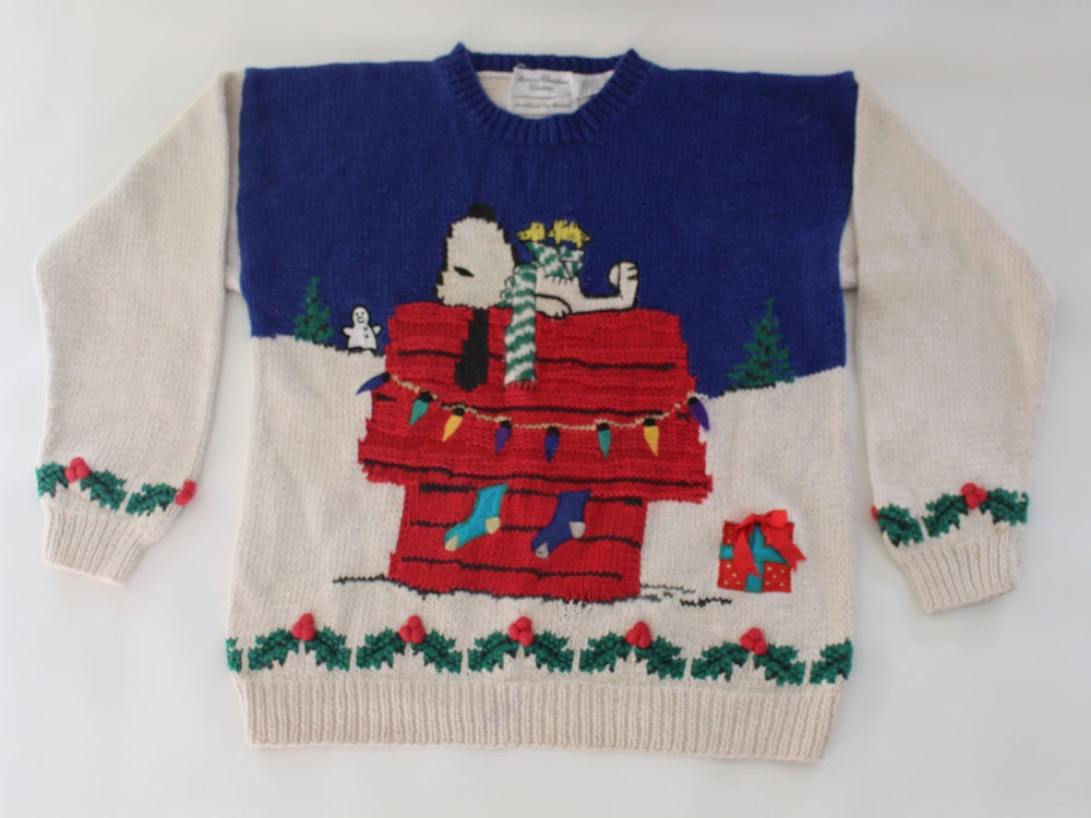 Snoopy is ready for Christmas!  Small,  Christmas sweater