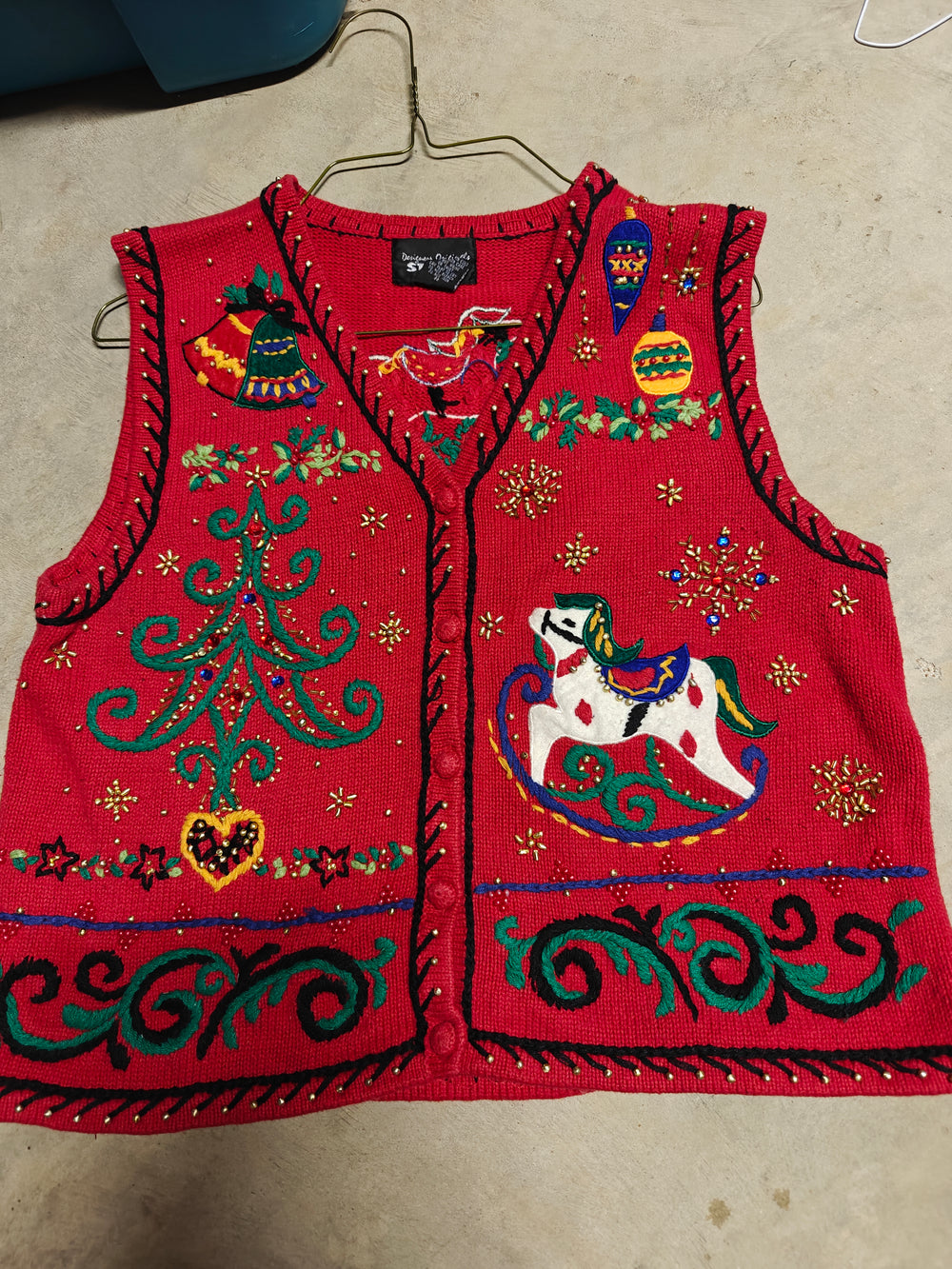 Golden Beads. Size XS, Christmas Sweater